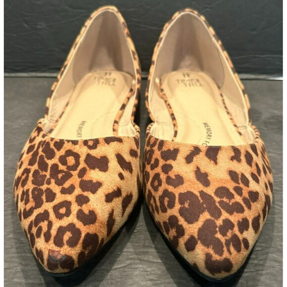 Time and Tru Comfort Leopard Print Point Toe Ballet Flat Women's Size 11 - Picture 2 of 10